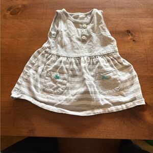 🩷 6 for $20 🩷 Carter's Gray and White Striped Baby Outfit